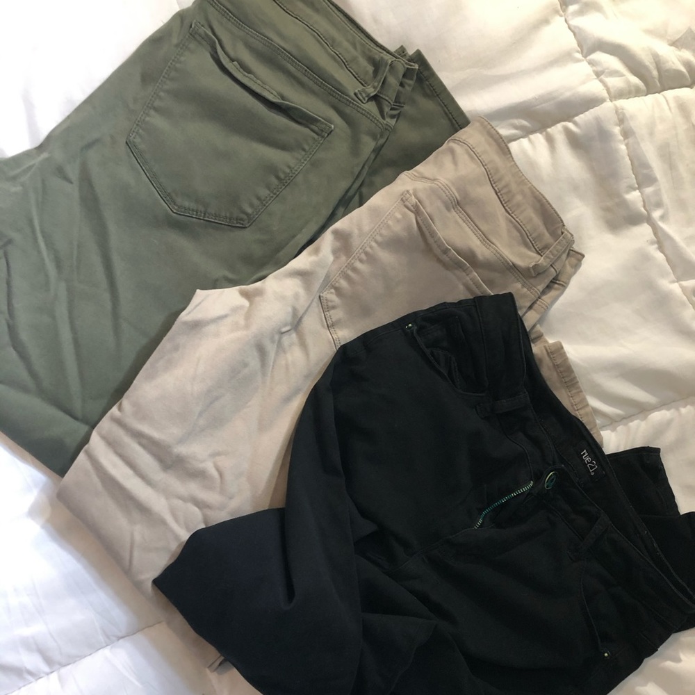 Rue 21 Pants Set